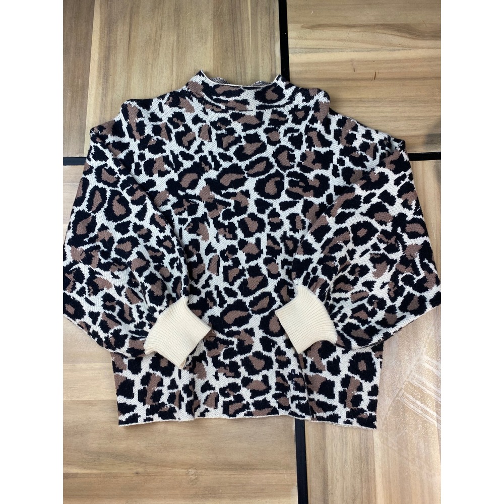 Line and Dot Leopard Print Mock Neck Balloon Sleeve Knit Sweater Womens Medium